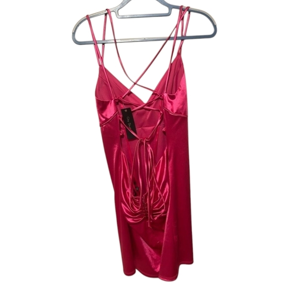 Fancy women pink dress size M-L with the open back - Picture 3 of 4